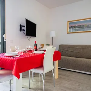 parma-residential-apartment-con-balcone.emilia-romagnahotels.net/